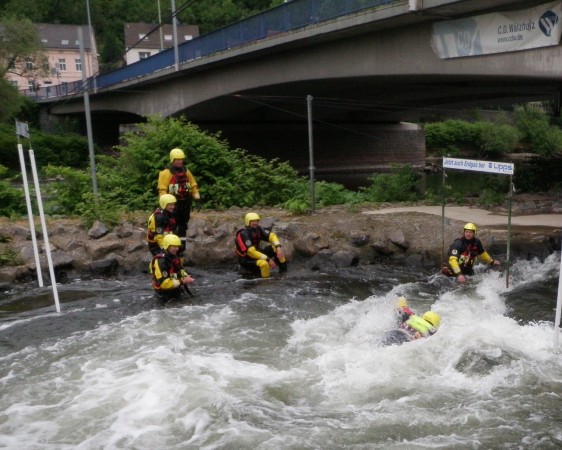 Opleiding “flood rescue” bij de Civiele Bescherming